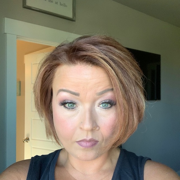 Meet your Posher, Kylee - Picture 1 of 1